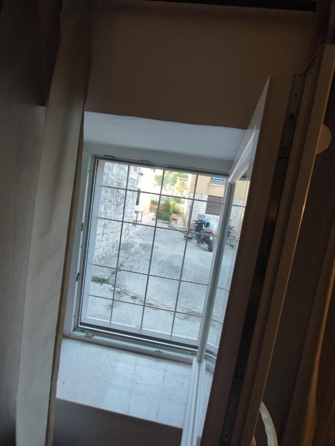 Carol Rooms โตรกีร์ ภายนอก รูปภาพ