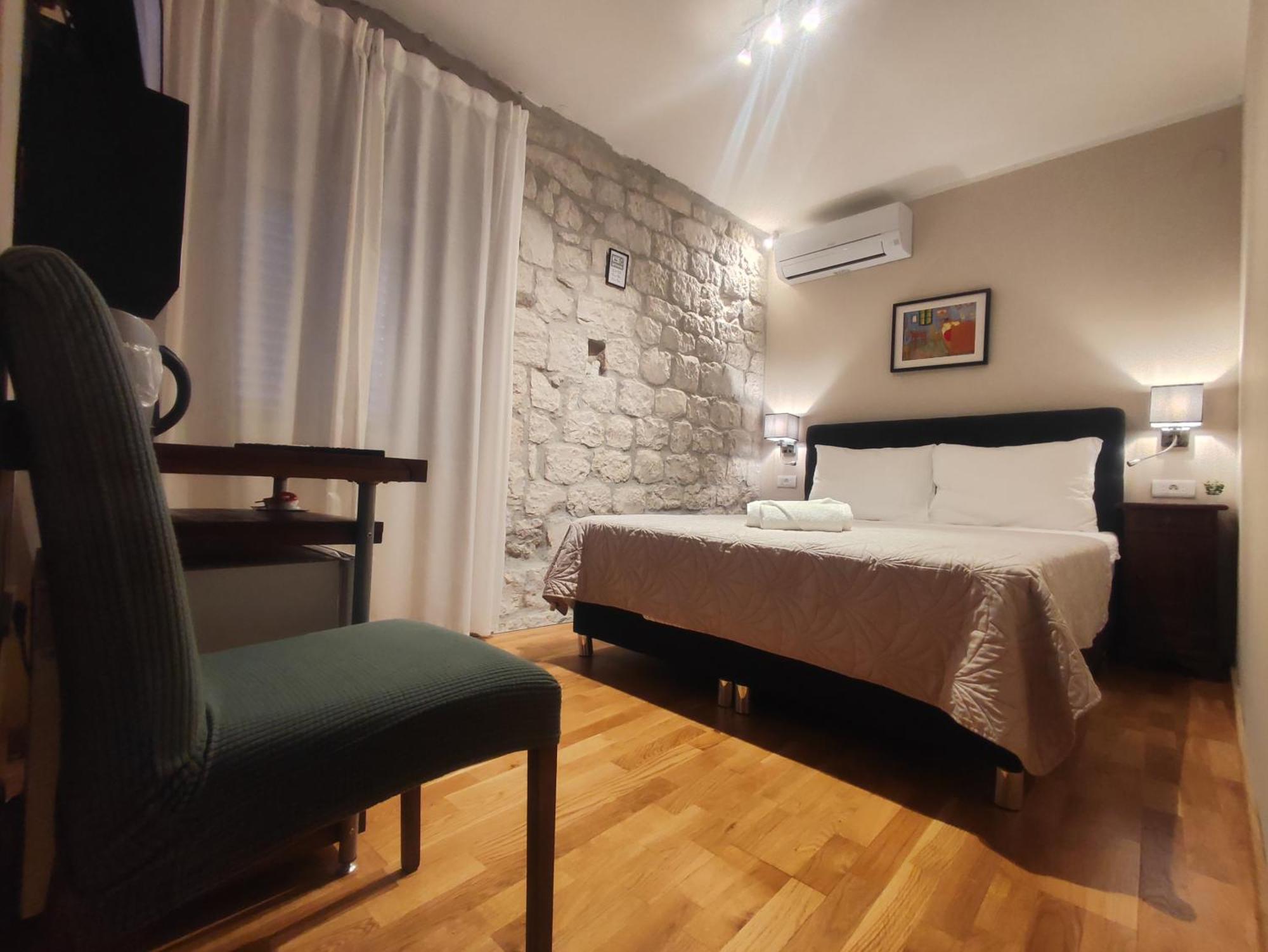 Carol Rooms โตรกีร์ ภายนอก รูปภาพ
