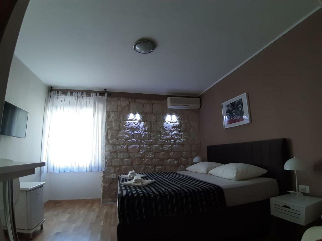 Carol Rooms โตรกีร์ ภายนอก รูปภาพ