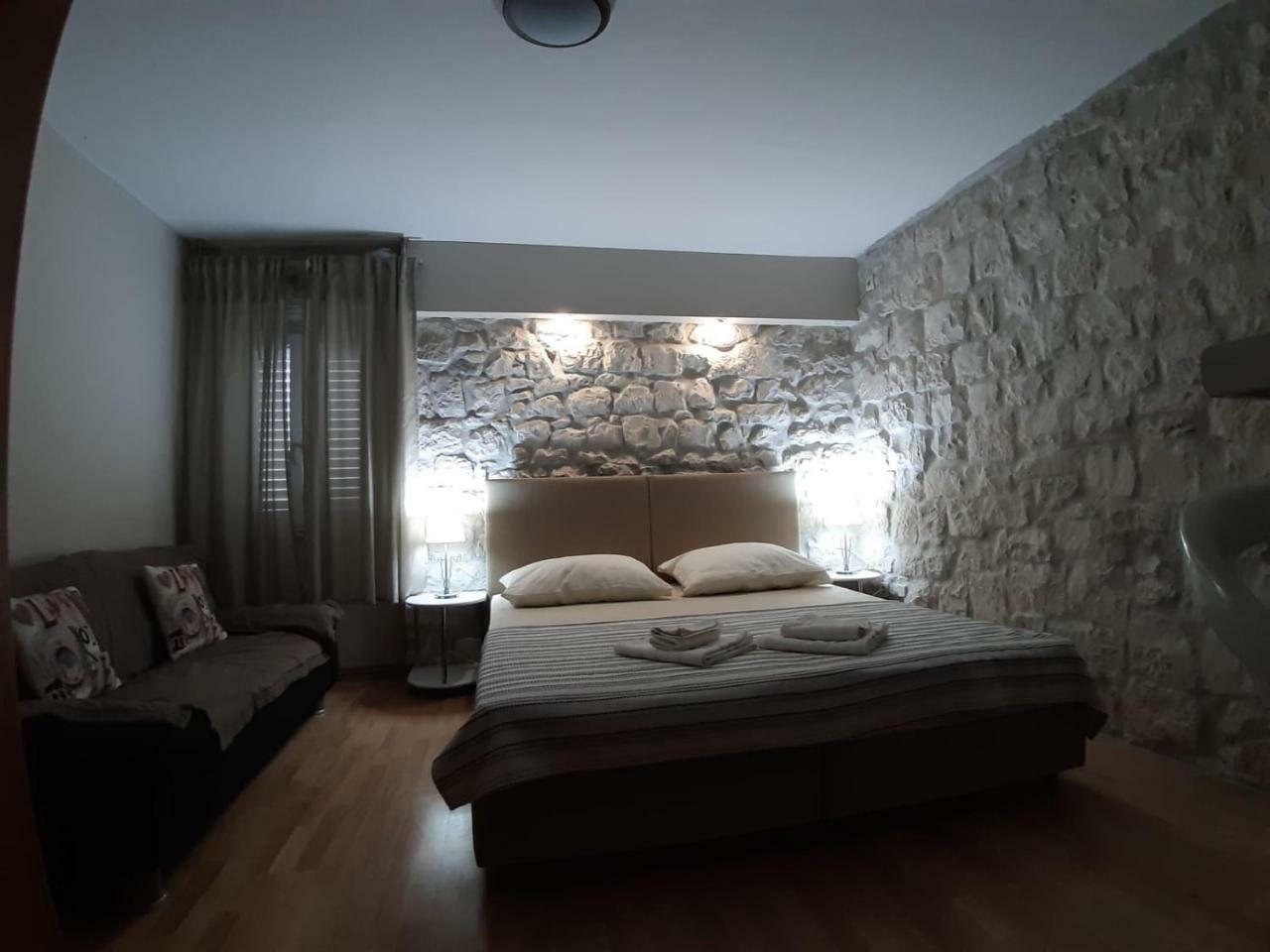 Carol Rooms โตรกีร์ ภายนอก รูปภาพ